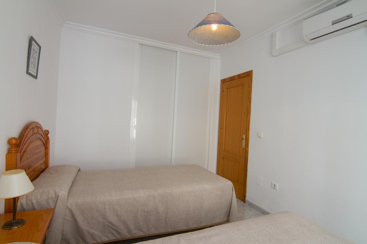 Pulguilla E Menyber Daire Nerja Dış mekan fotoğraf